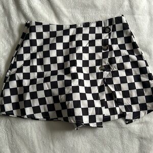 Checkered skort